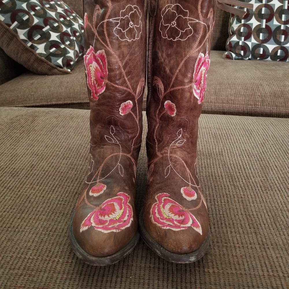 Old Gringo Marsha Razz, Size 9